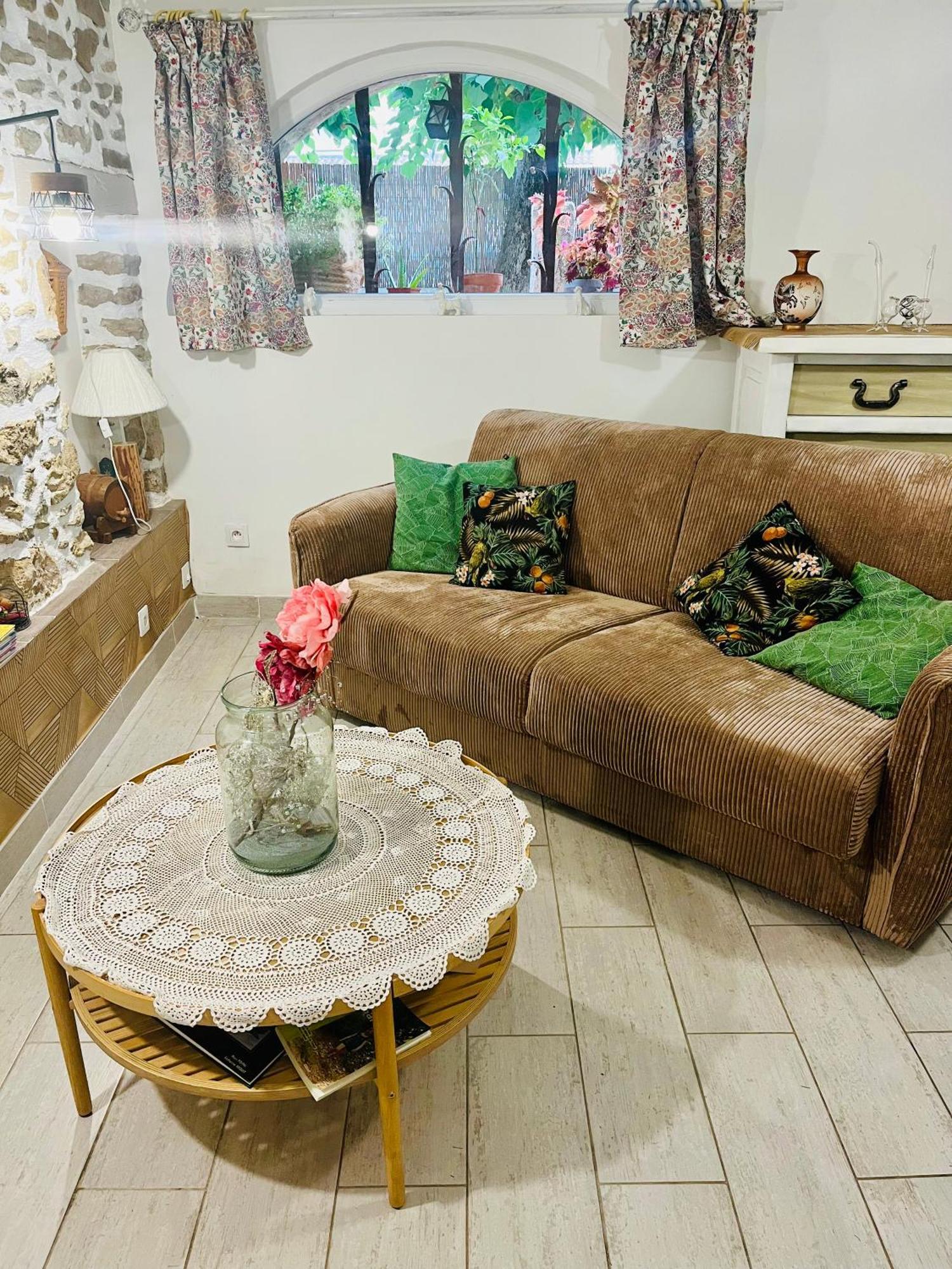 Appartement Cosy Saint-Hilaire-de-Brethmas Luaran gambar